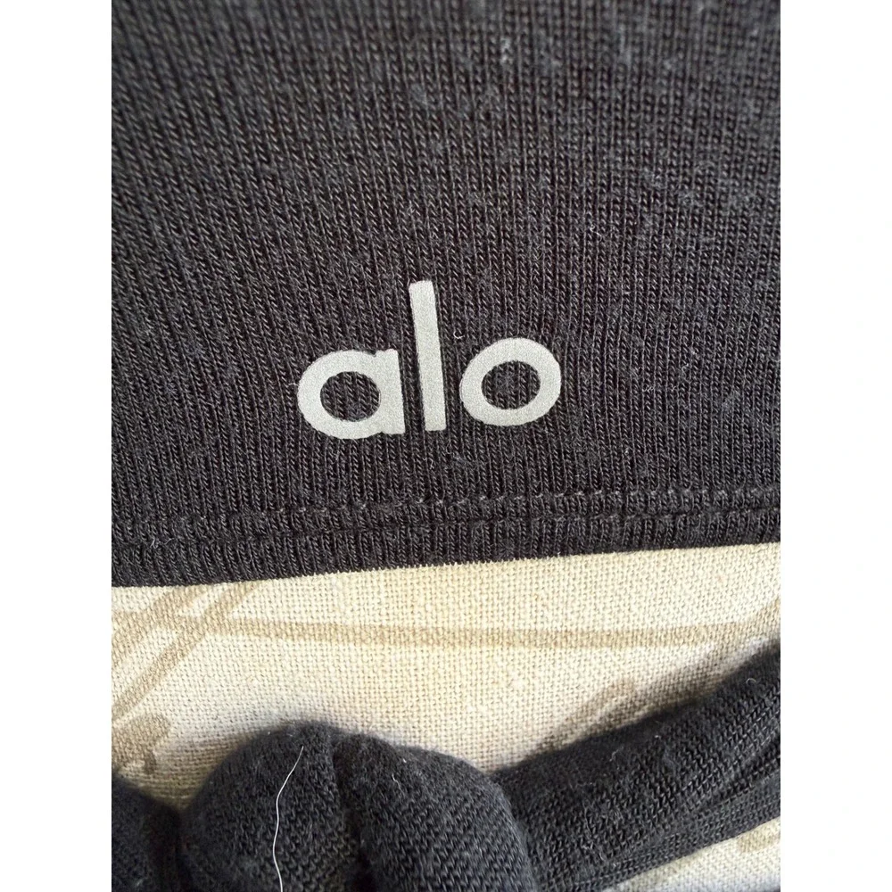 Alo Yoga Womens Black‎ Wrap Tie Waist Long Sleeve Ribbed Crop Top Scoop Neck
